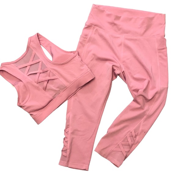 🎀NWT YUNA Fashion Women Set Pink🎀 - Picture 2 of 4